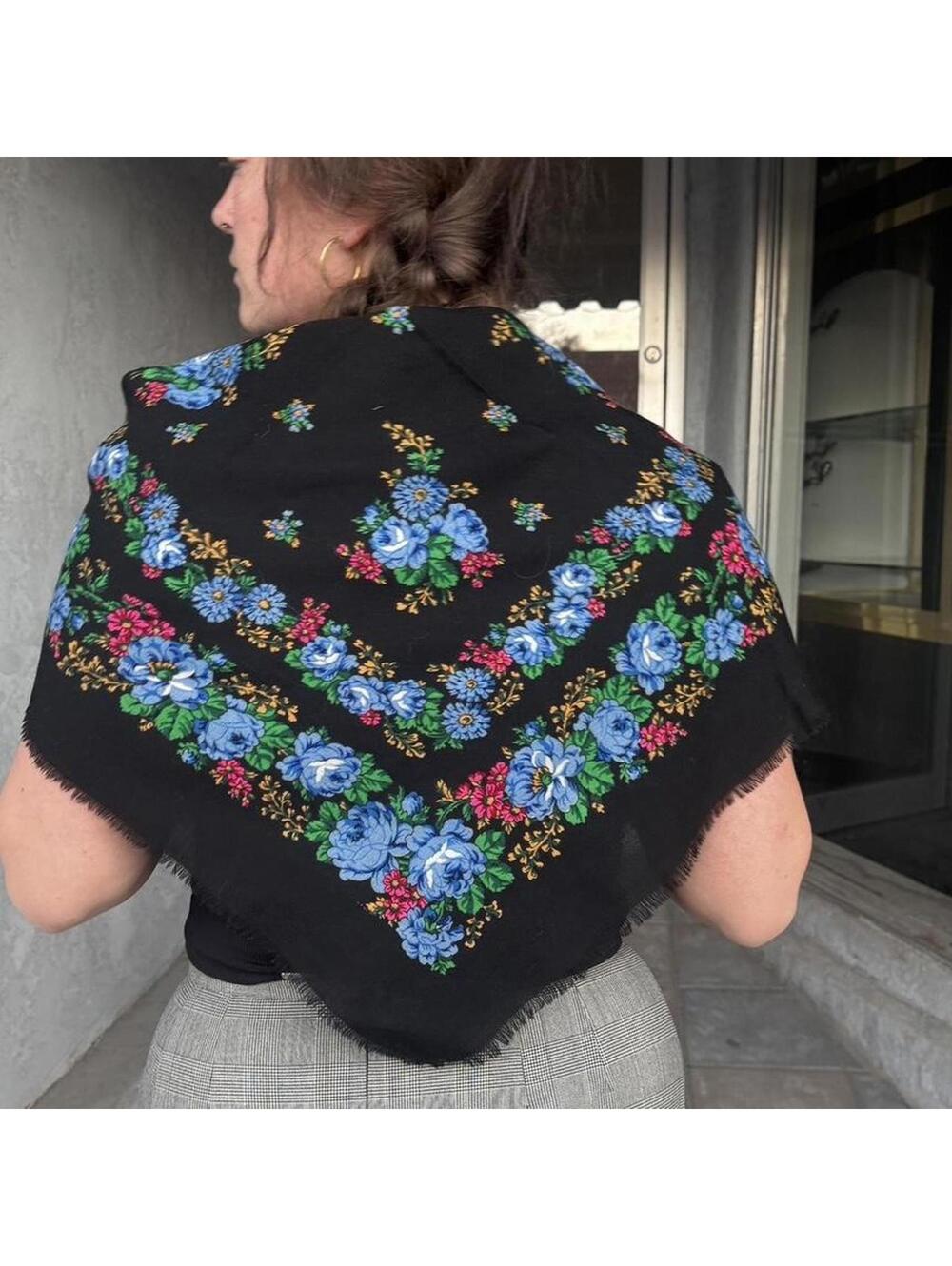 Vintage Blue Floral Fringe Shawl Scarf Wrap Black Boho Cottagecore 30" Square